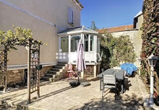  Propri�t�/ch�teau � vendre 8 pi�ces 186 m�