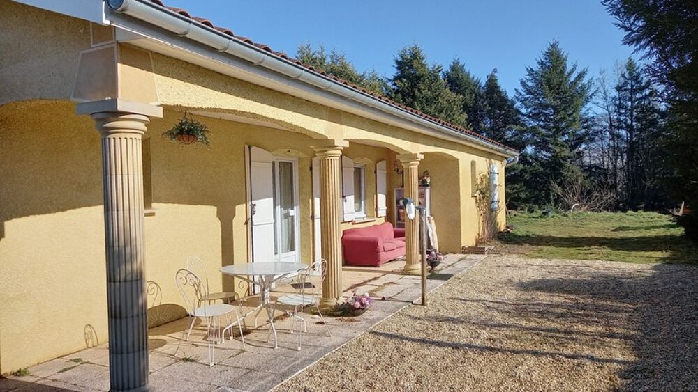 Proche Charlieu - maison plain pied - 98 m² -