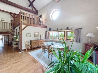  Maison à vendre 12 pièces 350 m²