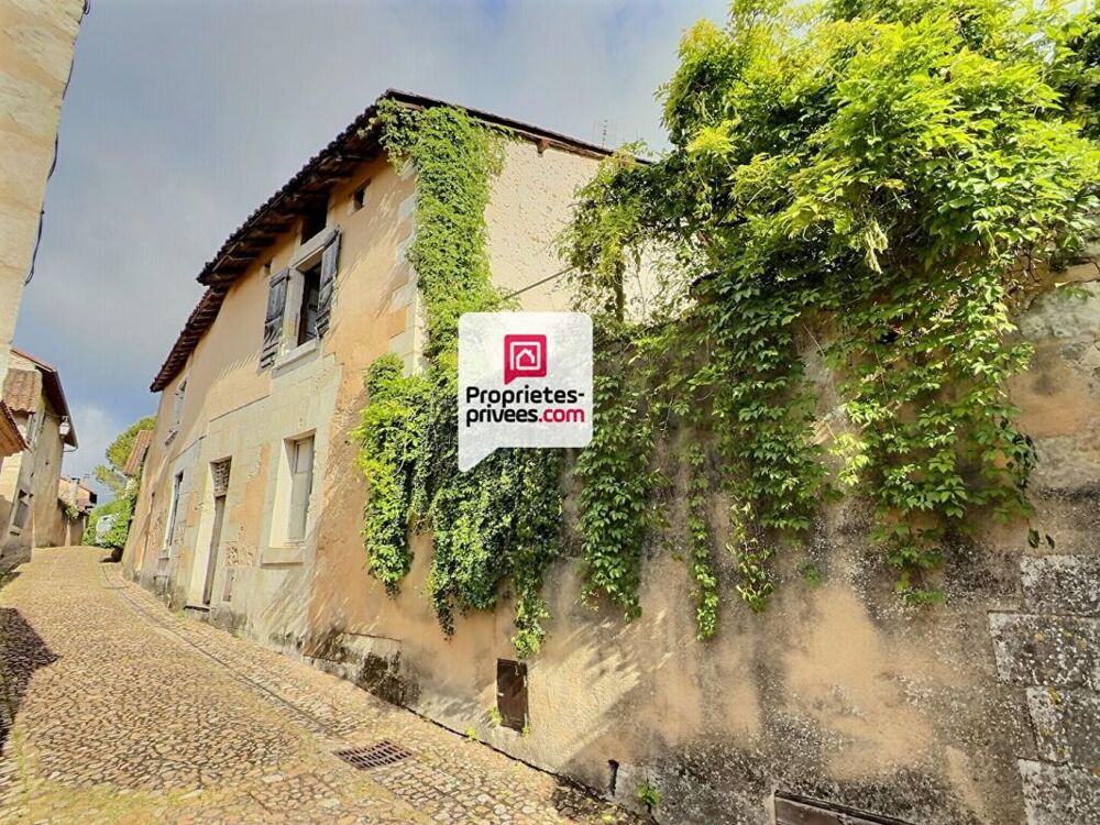 Maison T2/3 d'env. 98m² à réhabiliter en plein coeur du bourg de SAINT-AQUILIN (24110)