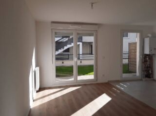 Appartement à louer 2 pièces 43 m²
