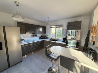  Maison à vendre 6 pièces 147 m²