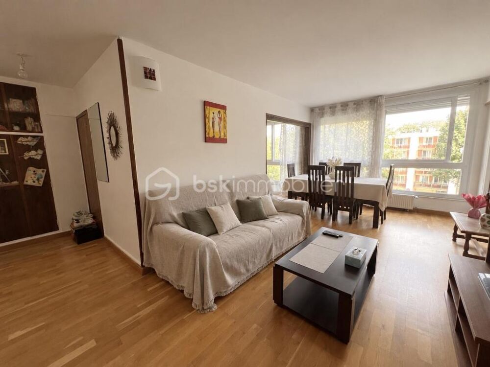 Vente Appartement Nouveauté !!! Appartement familial de 5 pièces avec stationnement dans une résidence privée Combs la ville