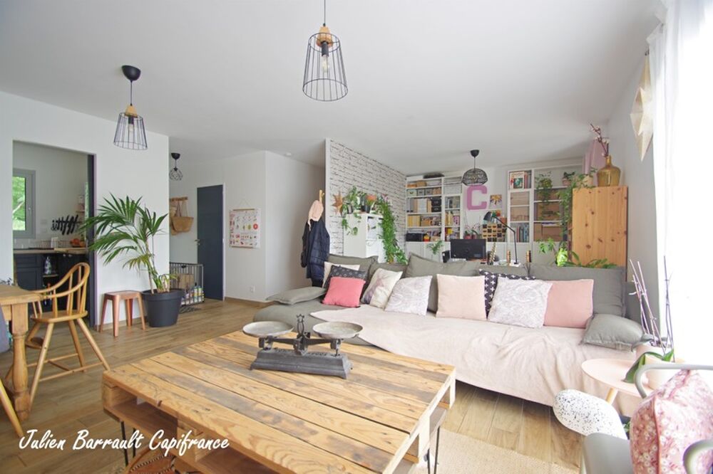 Maison de 2018 avec 2 chambres à St Julien l'Ars