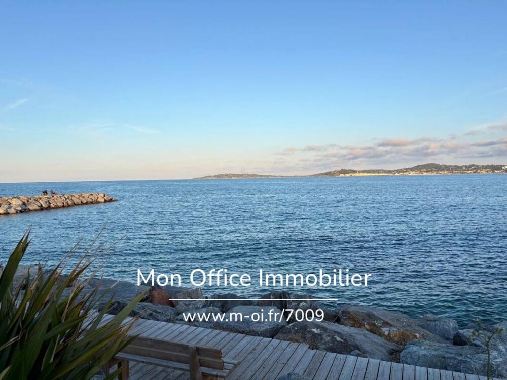 à vendre  Maison Grimaud (83310)