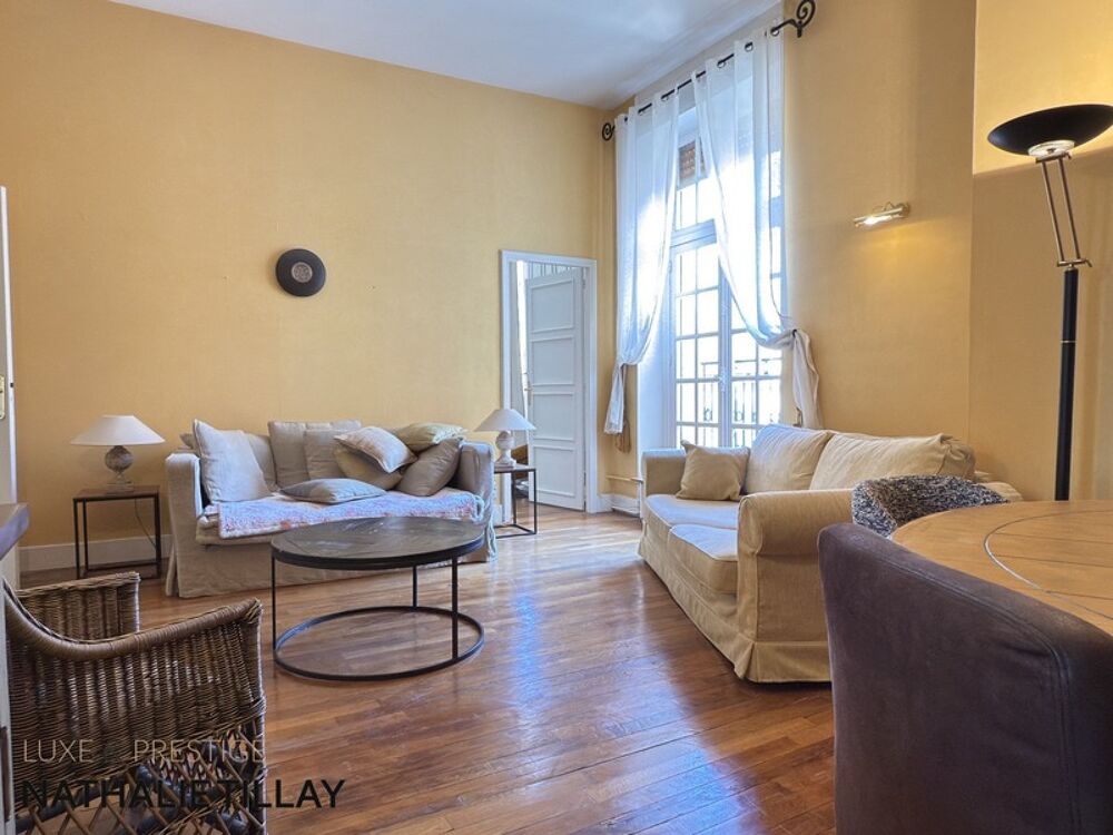 Appartement, rue Royale, à vendre , 3 chambres, statiuonnement, ORLEANS (45)