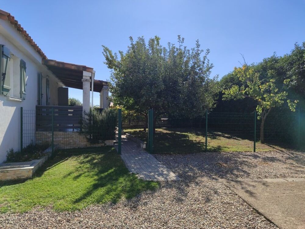 Vente Maison Maison de plain-pied de 144 m2 au total, 2 maisons indépendantes, jardins, terrasses, parking, sans vis-à-vis et proche des comm Folelli