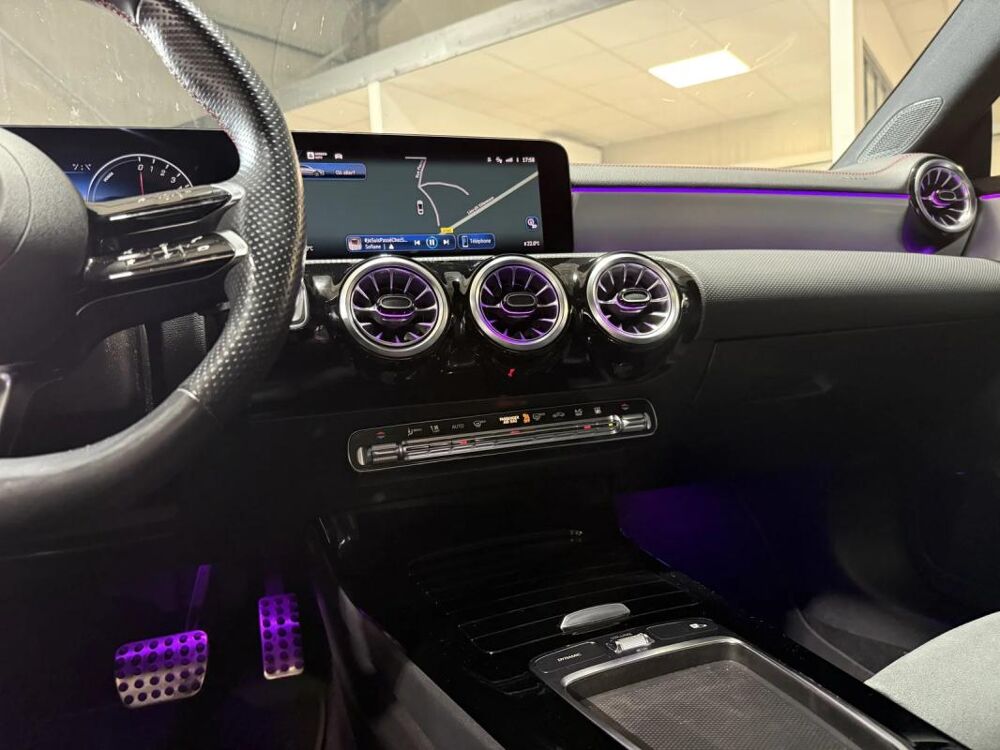 Classe CLA 250 e (118.385) 2024 occasion 85190 Venansault
