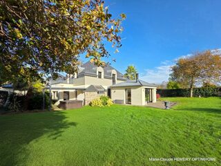  Maison � vendre 10 pi�ces 252 m�