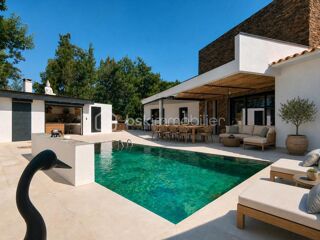  Maison � vendre 7 pi�ces 216 m�