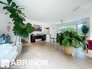  Villa � vendre 7 pi�ces 192 m�