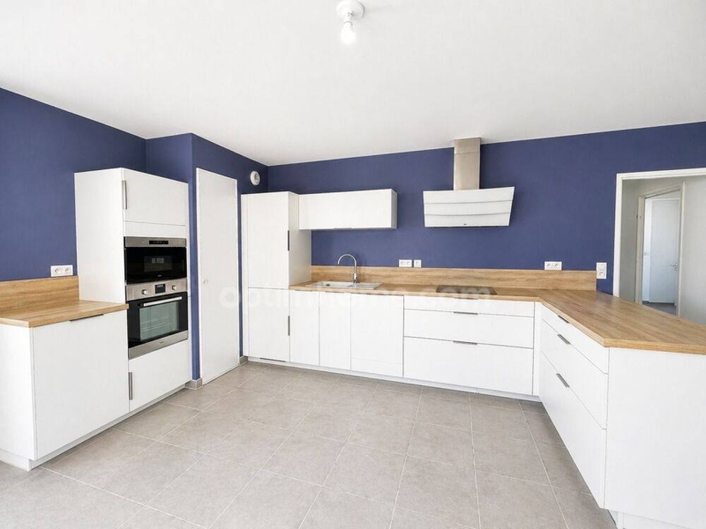 Vente Appartement Appartement 3 pièces 83 m² - Dernier étage - Terrasse 18 m² - 2 Garages - Proche Ligne 2 Tram Saint jean de vedas