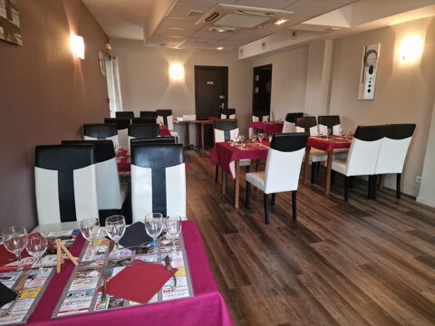   Dpt Vosges (88), à vendre secteur NEUFCHATEAU - MURS & FONDS BAR RESTAURANT IMMEUBLE 