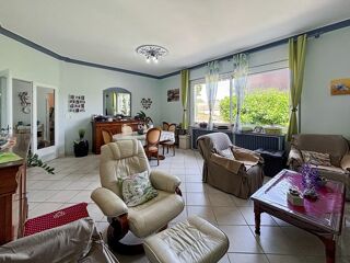  Maison � vendre 7 pi�ces 223 m�