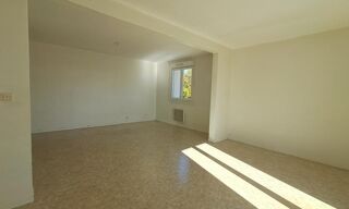  Appartement à louer 4 pièces 88 m²