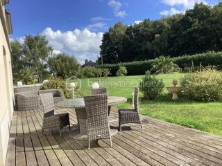  Propri�t�/ch�teau � vendre 10 pi�ces 310 m�