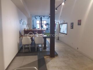  Immeuble � vendre 15 + pi�ces 300 m�