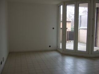  Appartement à louer 2 pièces 46 m²