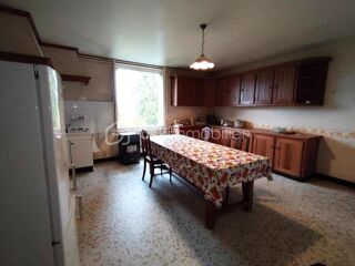  Maison  vendre 8 pices 156 m