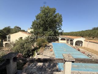  Propriété/château à vendre 5 pièces 130 m²