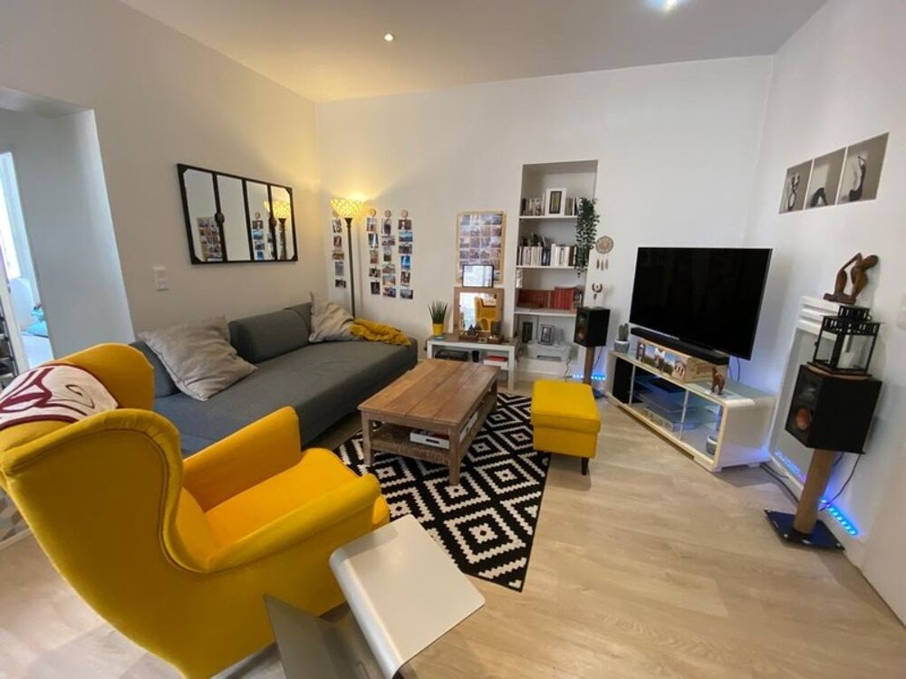 Vente Immeuble LANGON CENTRE VILLE - Immeuble en pierres comprenant 2 appartements loués et 1 local commercial Langon