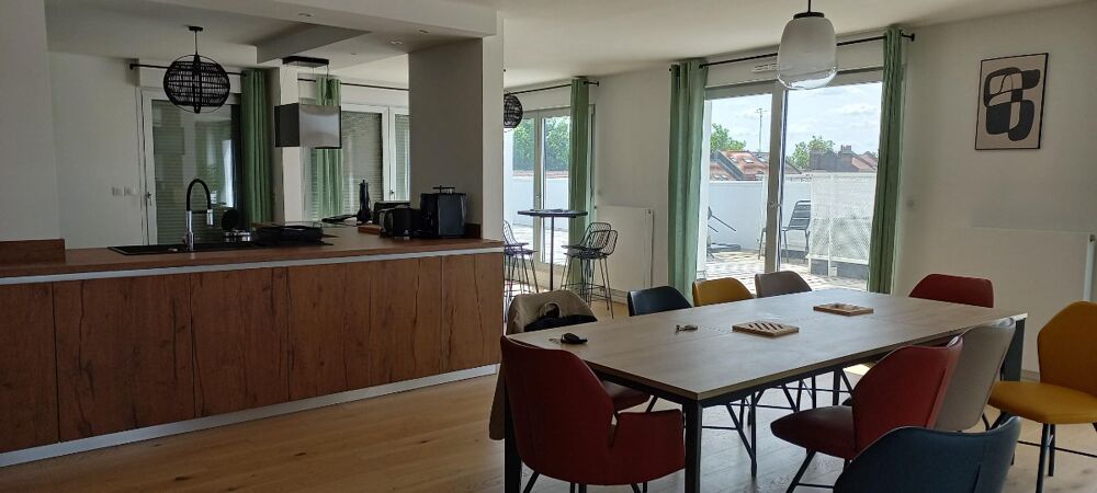 Location Appartement Appartement T4 meublé avec terrasse et garage à Lille Lille