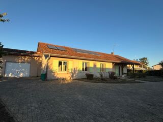  Maison à louer 4 pièces 107 m²