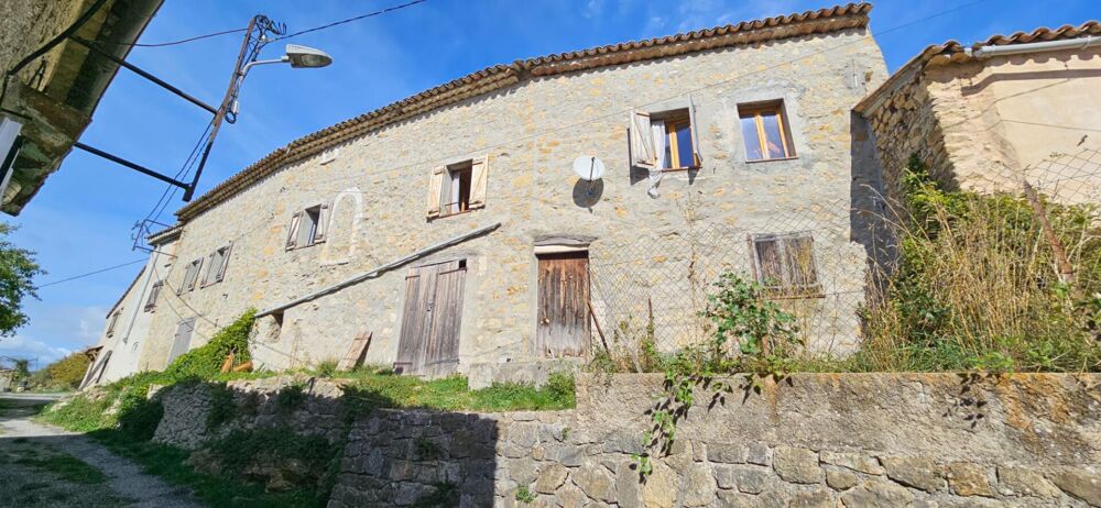 Vente Maison Maison de hameau avec deux appartements +  terrain, à Bargème Bargeme
