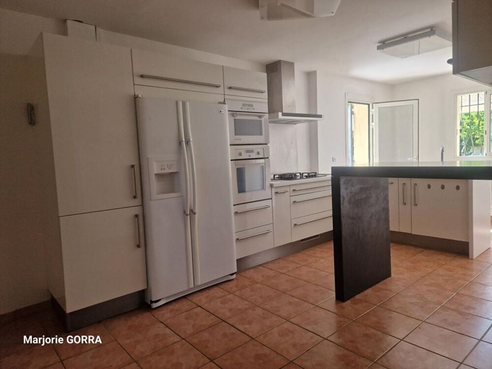 Location Maison PUYRICARD VILLA T5 + 2 APPRTEMENTS T2 Puyricard