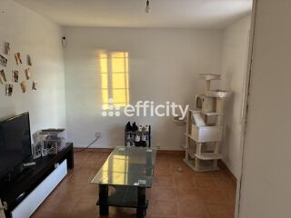  Immeuble � vendre 78 m�