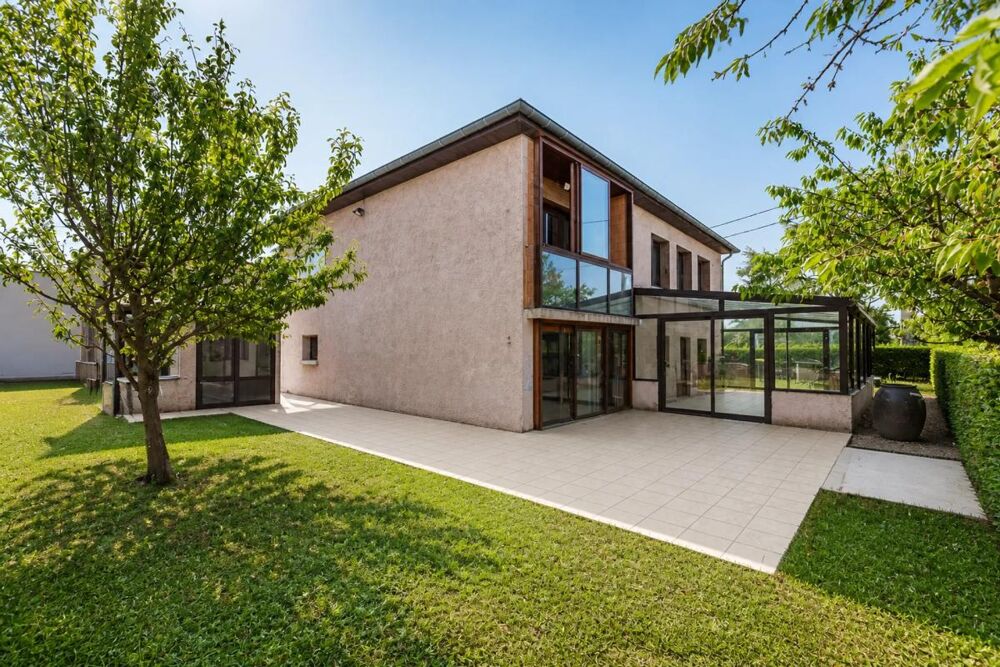 MAISON FAMILIALE  MIONS QUARTIER RÉSIDENTIEL  ÉTAGE RÉNOVÉ  TERRAIN PISCINABLE  MAISON INTERGÉNÉRATIONNELLE