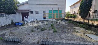  Immeuble à vendre 3 pièces 237 m²