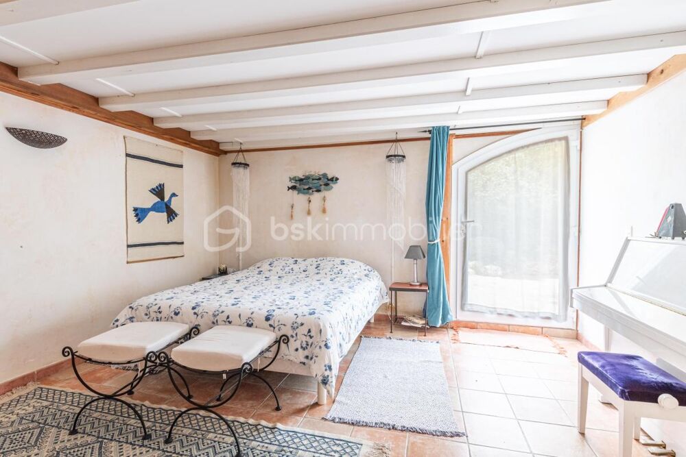 � vendre  Maison Saint-Rapha�l (83700)