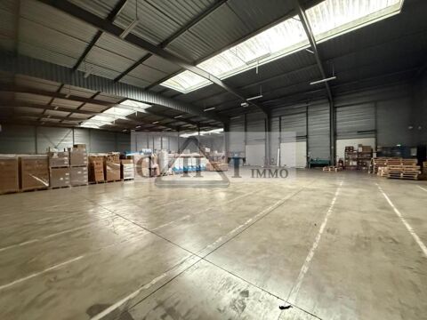   ENTREPOT 2000M²  A VENDRE SANTENY 