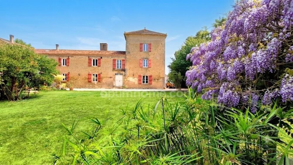 Maison 15 pièces 771 m² · à Mielan · 771 m² · 485 000 €