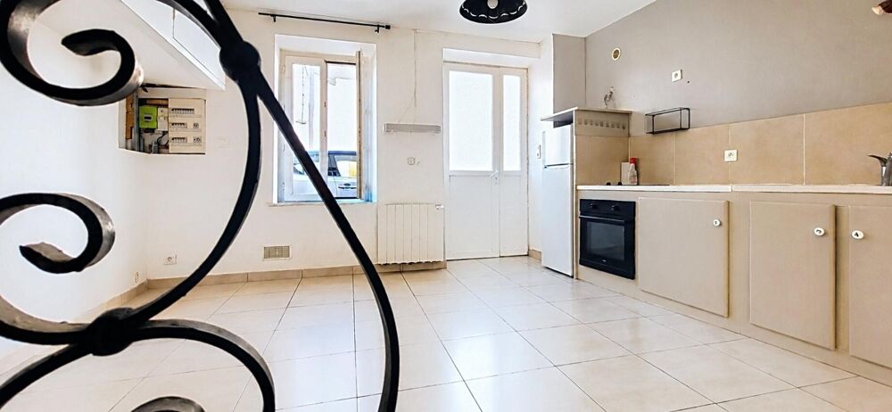 Maison de village T3 de 70 m² à vendre à Montady - Idéal investissement locatif ou premier achat
