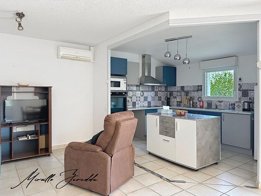 Jonquieres Saint Vincent VILLA, résidence sécurisée de 91m² avec terrasse et parking