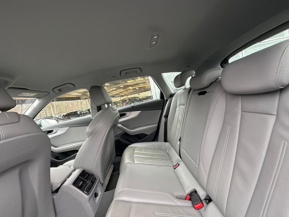 A4 QUATTRO II 2.0 TFSI 252 ULTRA DESIGN S tronic 2018 occasion 78240 Chambourcy