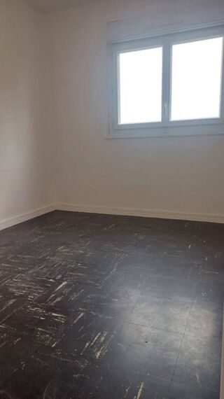  Appartement à louer 3 pièces 58 m²