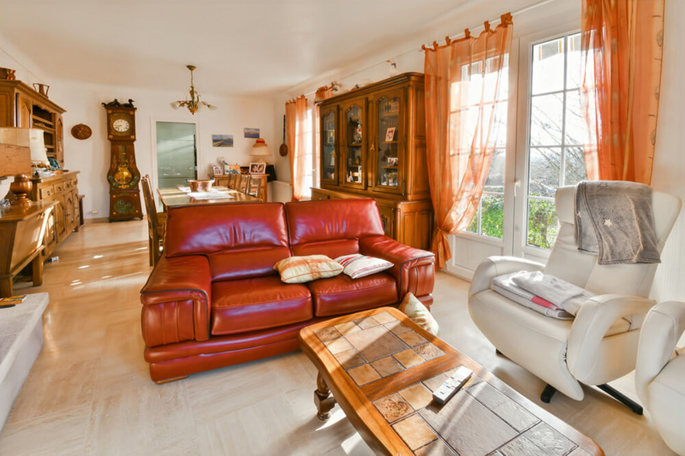 Maison à vendre 5 pièces TONNAY BOUTONNE (17)