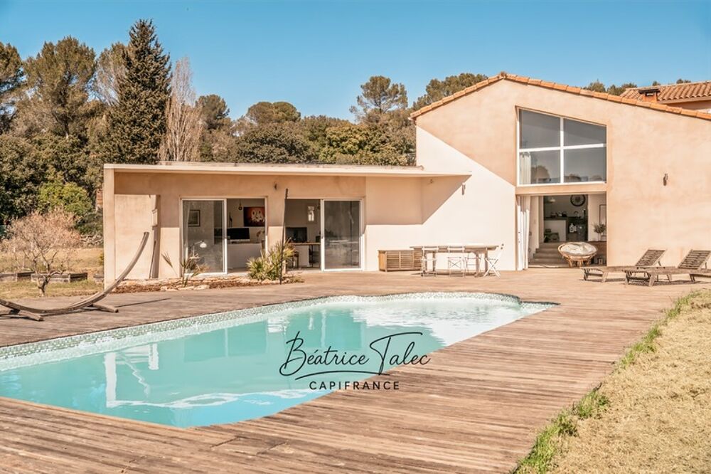 Vente Maison Maison de caractère avec piscine 5 pièces au cœur des vignes, 6000m2 terrain plat arboré, magnifique vue dans un environnement c Pourrieres