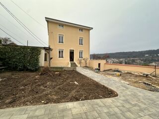  Maison � louer 7 pi�ces 130 m�