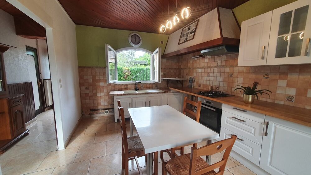 Vente Maison Maison à vendre 4 pièces  de 87 m² avec 3 chambres à TRICOT (60) Tricot