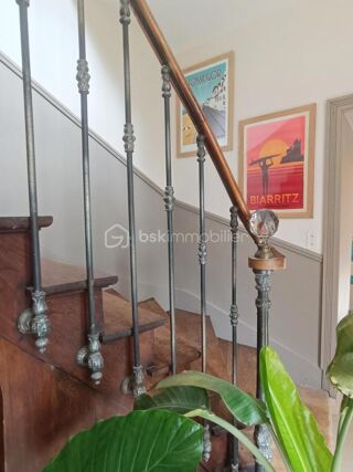  Propriété/château à vendre 10 pièces 247 m²