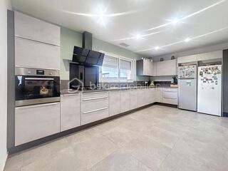  Villa � vendre 5 pi�ces 111 m�