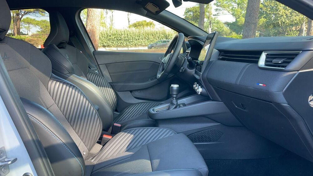 Clio V 1.0 TCe 90 Esprit Alpine 2025 occasion 40600 Biscarrosse