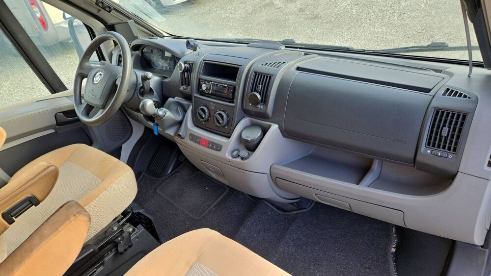  2011 occasion 06300 Nice
