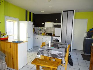  Immeuble à vendre 13 pièces 338 m²