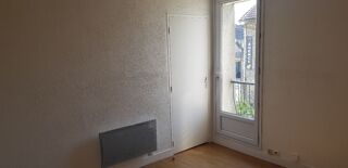  Appartement à louer 1 pièce 25 m²