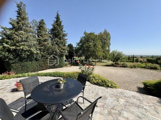  Propriété/château à vendre 7 pièces 185 m²